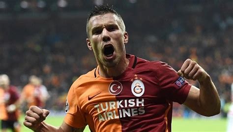 Lukas podolski'nin galatasaray beşiktaş derbisi paylaşımı. Lukas Podolski'nin, Galatasaray Odeabank'ın finale ...