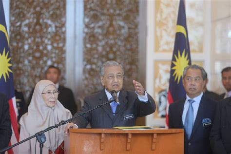 Muhyiddin, yang merupakan putra seorang ulama terkemuka muhammad. Keputusan mesyuarat Jemaah Menteri | Nasional | Berita Harian