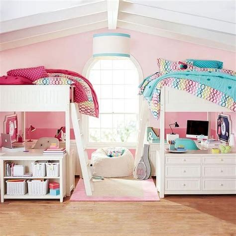 We found plenty of inspiration to help you decorate a teenager's room that they'll totally love. Bedroom for Little Girls Ideas | Loft room, Girl room ...