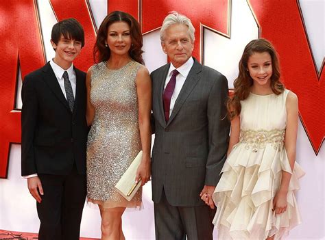 411 x 304 jpeg 29 кб. The Story of How Michael Douglas and Catherine Zeta-Jones ...