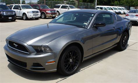 Sterling Gray 2014 Ford Mustang Coupe Photo Detail