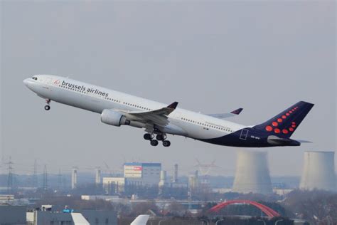 Brussels Airlines Fleet Airbus A330 300 Details And Pictures