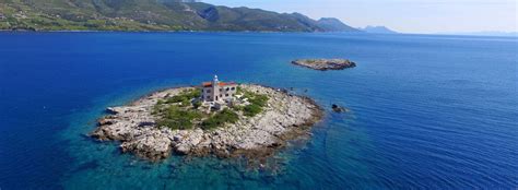 In den urlaubsregionen istrien, kvarner und dalmatien stehen neben ferienwohnungen auch ferienhäuser zur verfügung. Autentisches Kroatien - mieten Sie einen Leuchtturm ...