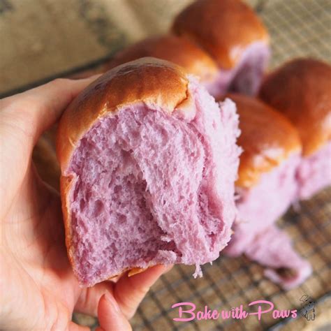 Purple Sweet Potato Buns Bake With Paws