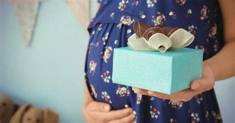 Pokloni Za Trudnice 10 Ideja Za Buduće Mame Rastimo Zdravo