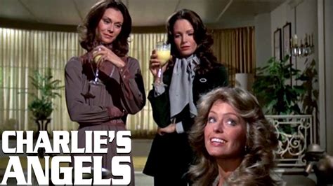 Charlies Angels First 5 Minutes Of Pilot Episode Classic Tv Rewind Youtube