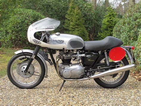Triumph thruxton 900 cc based projects list by tamarit motorcycles. Triumph Thruxton Spec T120 - Classic Super BikesClassic ...
