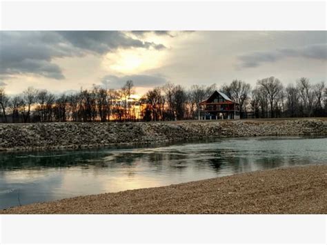 Patch Photo Of The Day Slice Of Heaven On The River Across Missouri