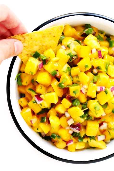 5 Ingredient Mango Salsa Recipe Gimme Some Oven