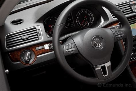 Interior Tour Video 2013 Volkswagen Passat Tdi Long Term Road Test