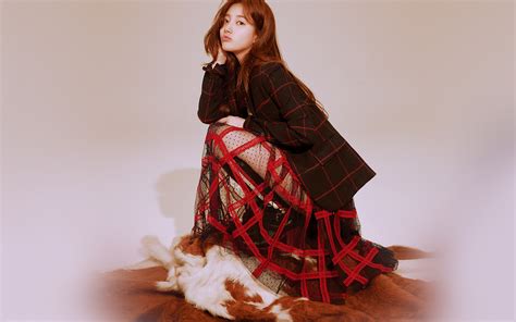 Wallpaper For Desktop Laptop Hr01 Suji Girl Fall Autumn Kpop