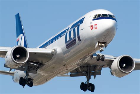 Filelot Polish Airlines Boeing 767 Wikimedia Commons