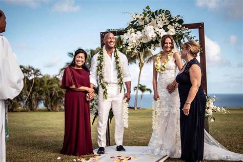 Inside Dwayne Johnson And Lauren Hashians Hawaiian Wedding