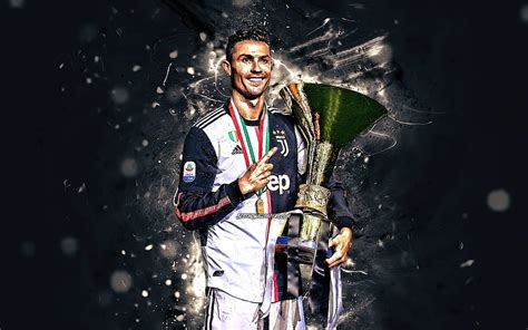 Cristiano Ronaldo Juve Soccer Cr7 Trophy Juventus New Kit Turin