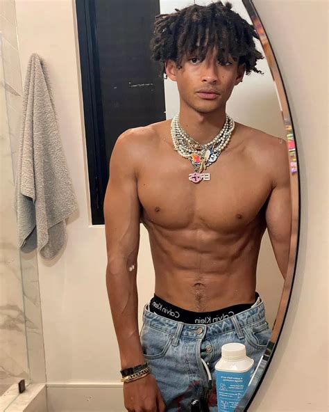 Jaden Smith Shows Off His Ripped Muscles After Committing To Gaining