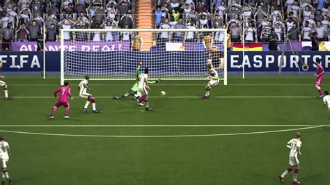 Entweder, weil bereits sehr junge spieler sich als stammspieler durchsetzen konnten oder die. FIFA 15 - My first goal with Martin Ødegaard - YouTube