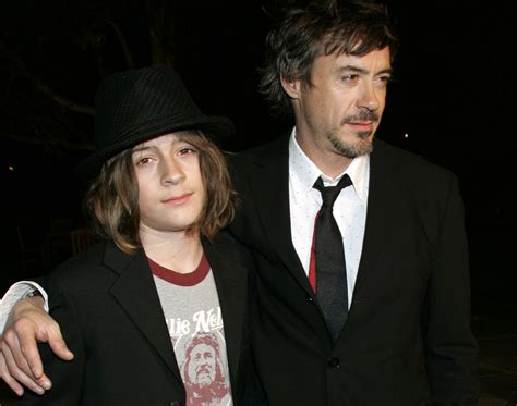 The official page of robert downey jr twitter: Robert Downey Jr.'s son arrested in drug case - Houston ...