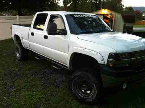 It has 165,000 miles on the clock, and i have owned is for nearly eight years. Sell used 2002 chevy silverado 2500 4x4 lifted custom in ...