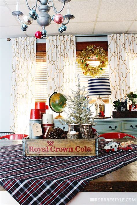 Eclectic And Vintage Mini Holiday Home Tour Vintage Holiday Retro