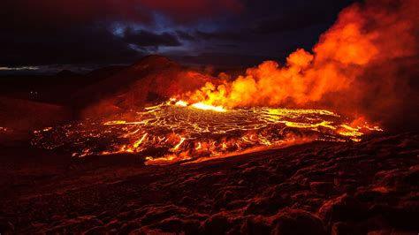 Guide To Fagradalsfjall Volcano Eruption In Iceland Nordic Visitor