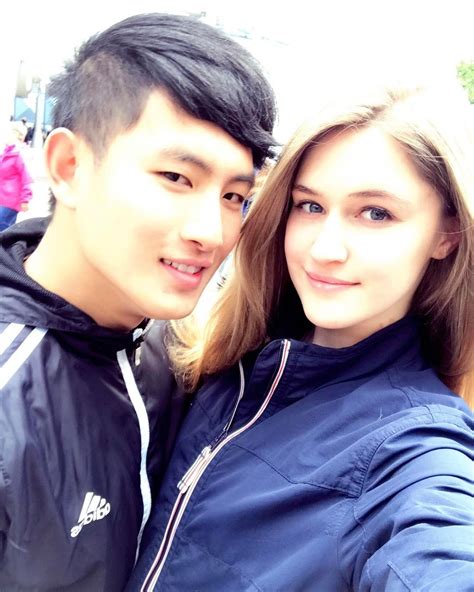 Pin By Mallori Z On Amwf Couplescharacter Ideas Couples Asian