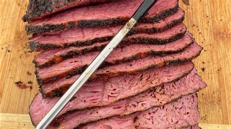 How To Smoke Pastrami On The Offset Smoker Youtube