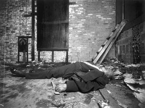 25 Haunting Photos Of New York City Murder Scenes Of Decades Past