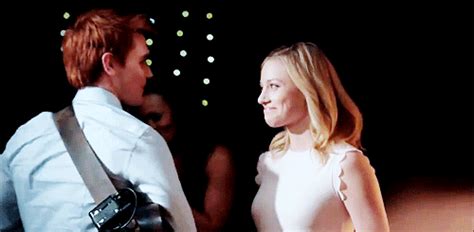 This Is How They Look At Each Other Riverdale Archie And Betty GIFs