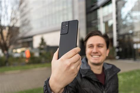Samsung Galaxy S21 Ultra 5G (Exynos) Selfie review: Flagship-caliber photos