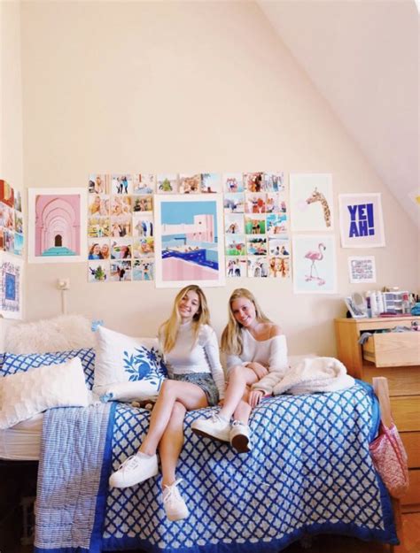 𝘱𝘪𝘯𝘵𝘦𝘳𝘦𝘴𝘵 𝘮𝘢𝘥𝘦𝘭𝘪𝘯𝘦𝘦𝘧𝘳𝘪𝘴𝘪𝘯𝘢𝘢 Dorm Room Designs Girls Dorm Room Preppy Dorm Room