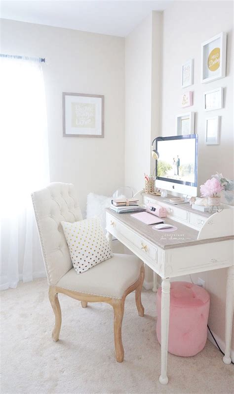 Creating an inviting office decor can make your work environment much more enjoyable. 10 Ways To Turn Your Home Office Into a Space You Love ...