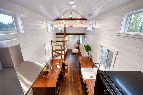 34 Ft Tiny House On Wheels By Mint Tiny Homes With Amazing