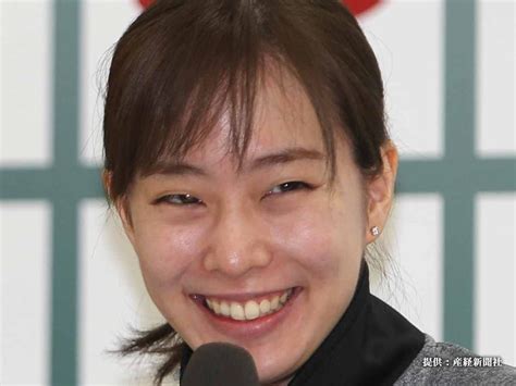 卓球選手の石川佳純（いしかわ・かすみ）さんが、2020年8月3日にインスタグラムを更新。大人な女性に変身した姿が「素敵！」「美しい」と話題に