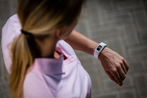 Dont Break The Bank With The Best Cheap Fitness Trackers Of 2019
