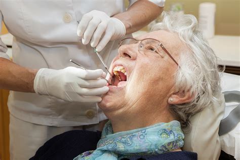 The links between frailty and oral health - Strand on the Green Dental