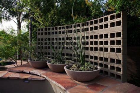 These beds were built by jon hughes on gardenweb. 41 Beautiful Cinder Block Ideas for Outside Landscaping | Cinder block garden, Garden design ...