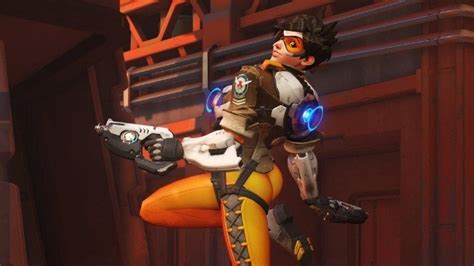 Blizzard Updated Tracer’s Over The Shoulder Pose