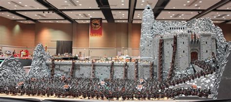 Unbelievable Lego Recreation Of Lotrs Helms Deep Battle