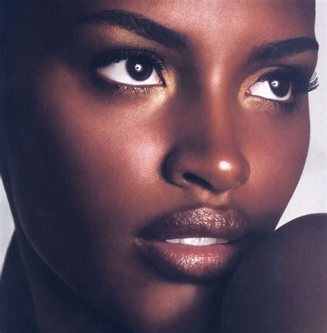 The vast majority of irish people have dark hair. Dark skin dimes are far and away the best looking women ...