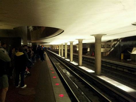 Photos For Pentagon City Metro Station Yelp