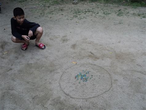 Posted by azmil posted on january 20, 2014. Malaysian Traditional Games: GULI