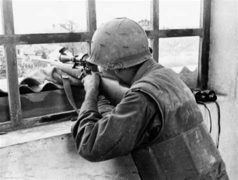 Vietnam War Usmc Marine Sniper Hue City 1968 Glossy 8x10 Photo 795