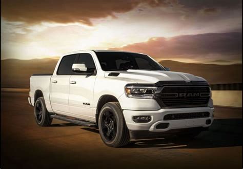 2022 Ram 2500 Wheels And Tires Air Suspension Review Cab Capacity