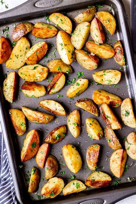 The baked potato wedges recipe out of our category potato! Crispy Oven Roasted Potato Wedges Recipe - Delicious ...