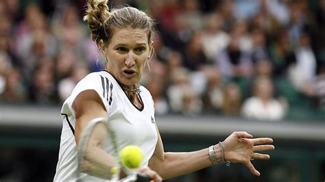Steffi Graf Proves She Hasnt Lost Her Skills In Exhibition Match In