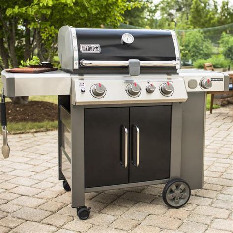 Unlike the time and effort it takes to get a charcoal fire going, these gas grills. Weber Genesis II SE-335 Gas Grills | Breakaway