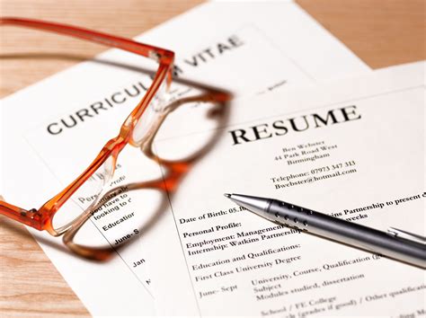 Focuses on education and academic background of a specific area. Top 15 Tips for Writing a Great Resume