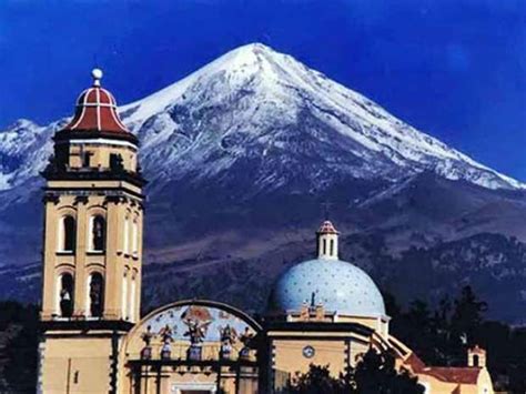 El Volcan Pico De Orizaba Visto Desde Ciudad Serdan Puebla México