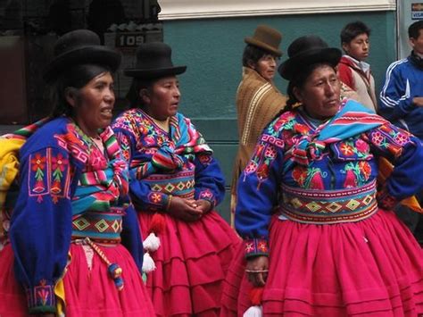 Bolivia Bolivian Dress Traditional Outfits Bolivian Women