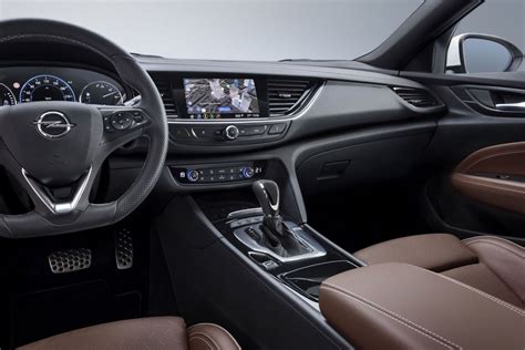 Home > news > car profile. Updated infotainment system for Opel Insignia brings Live ...